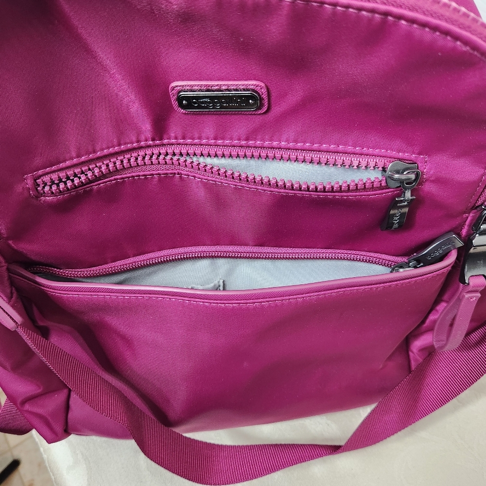 Baggallini Raspberry Convertible Nylon Backpack Crossbody - Picture 13 of 17